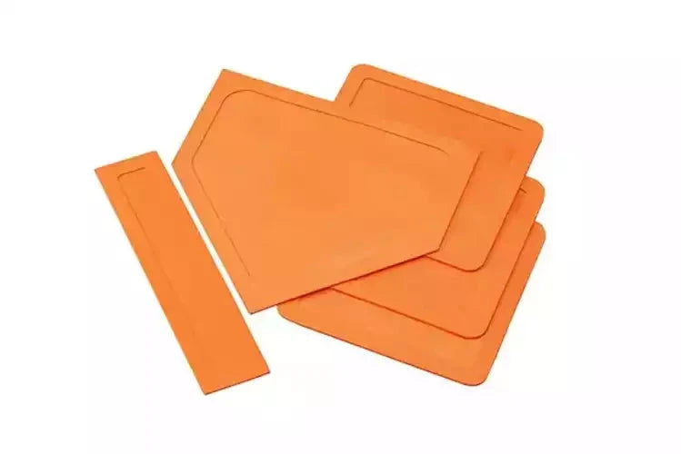 Set mit 3 Baseballschlägern, 3 Bällen und Bases