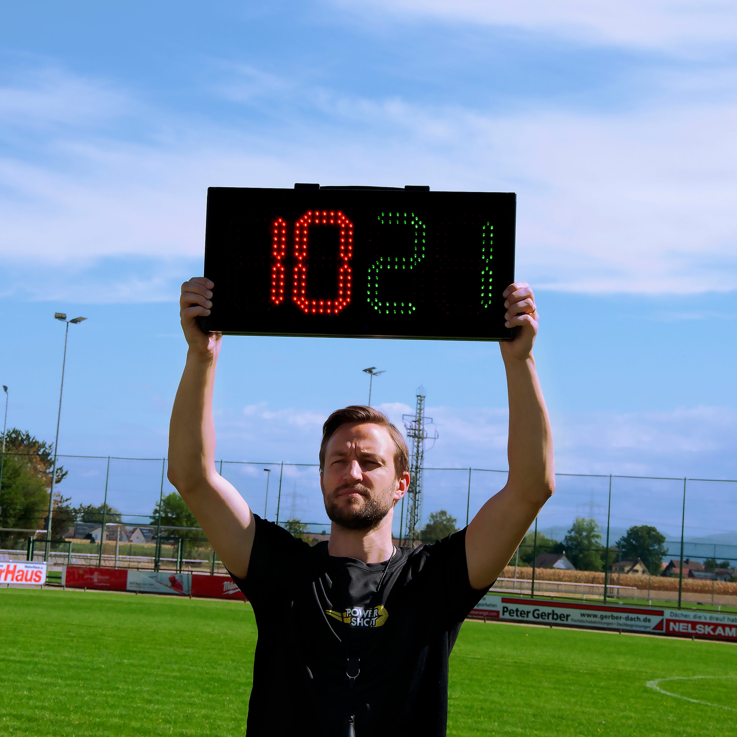 Elektronische Spielerwechseltafel