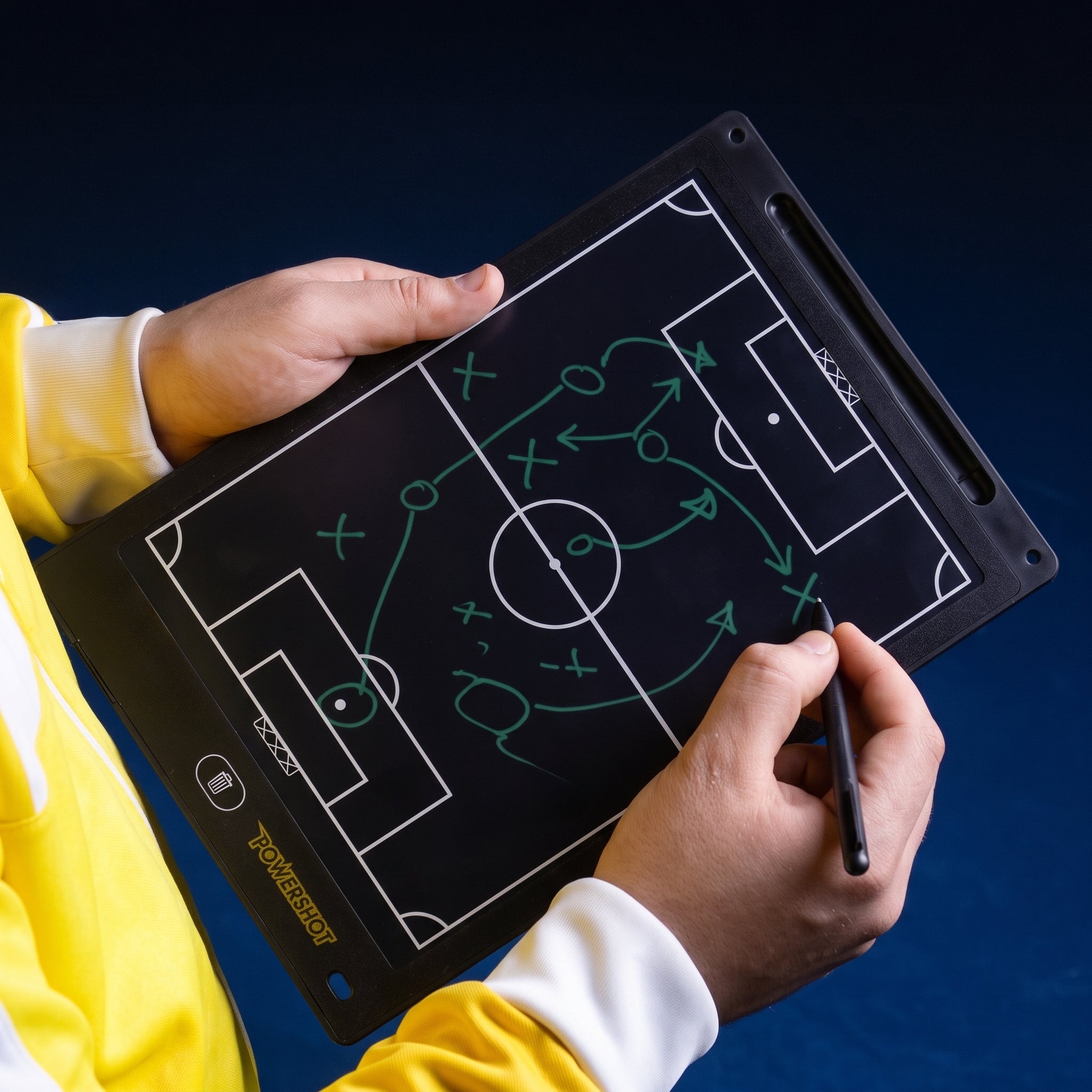 Taktische Fußballtafel - tintenfrei - recyceltes Material!⚽
