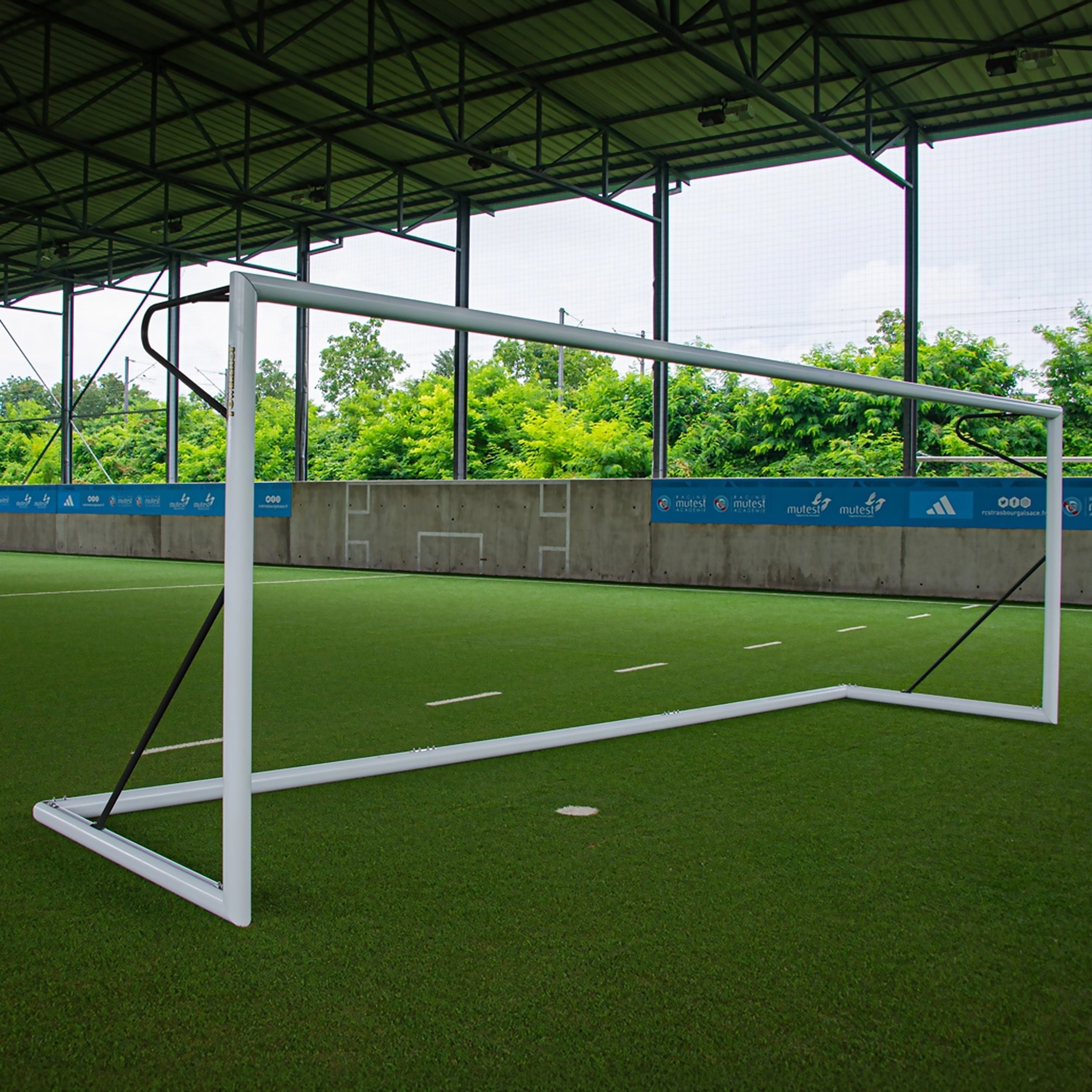 Transportable professional 11-a-side football goal aluminium - 7.32 m x 2.44 m Powershot