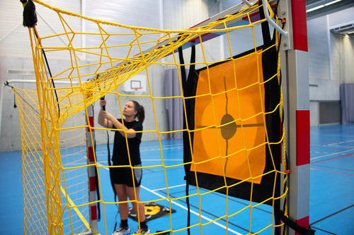 Lot von 2 Paar Handballzielscheiben