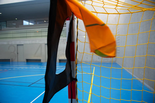 Lot von 2 Paar Handballzielscheiben