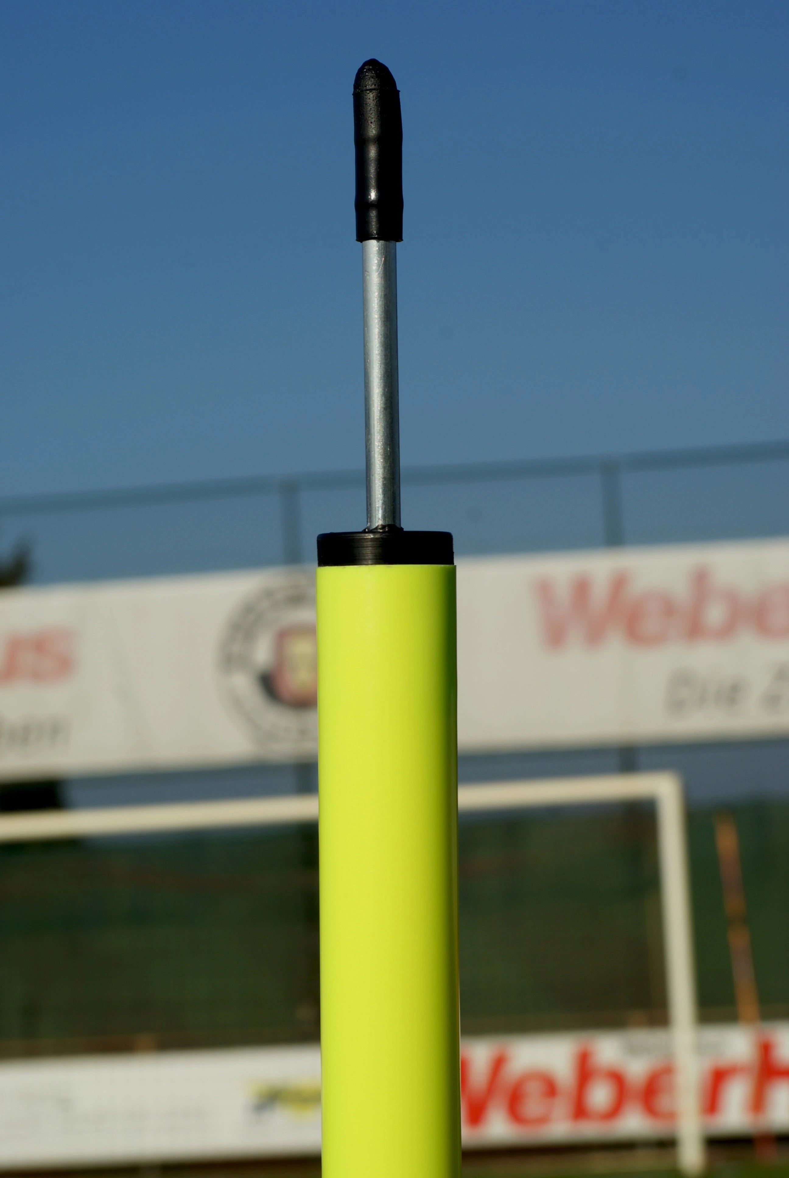 Set mit 10 Neon-Gelben Slalomstangen mit Federfüßen – 172 cm