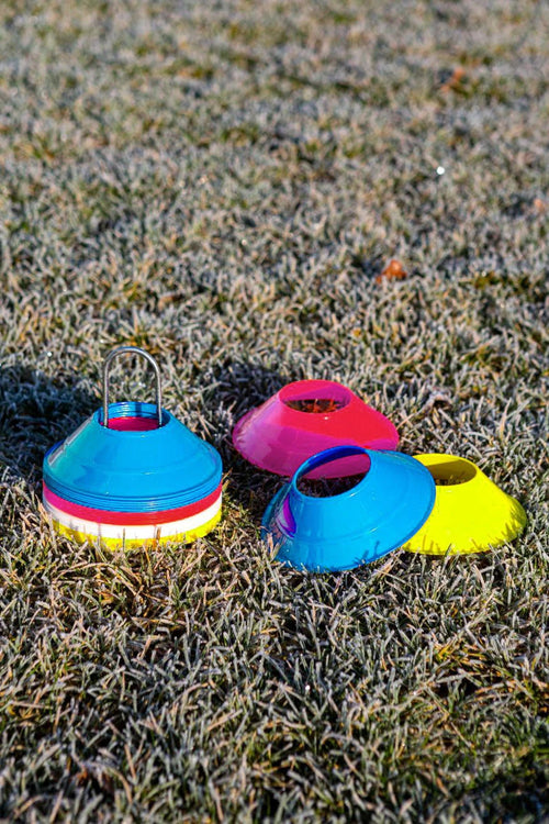 Set mit 50 Mini-Abgrenzungsschalen
