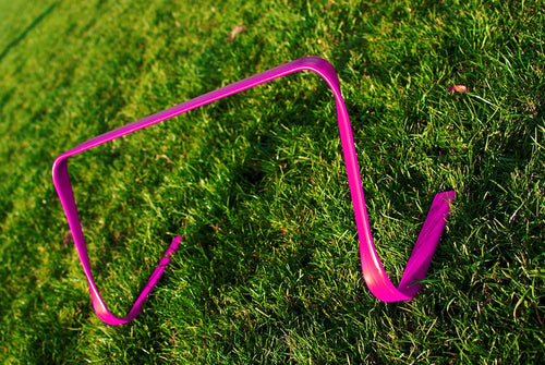 Flat hurdle 9" red