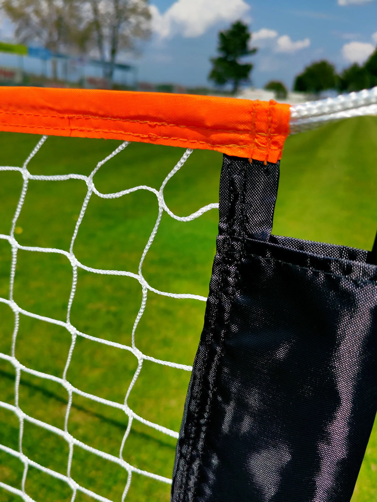 Tennis kit posts and net with carrying bag - 3m Carrington