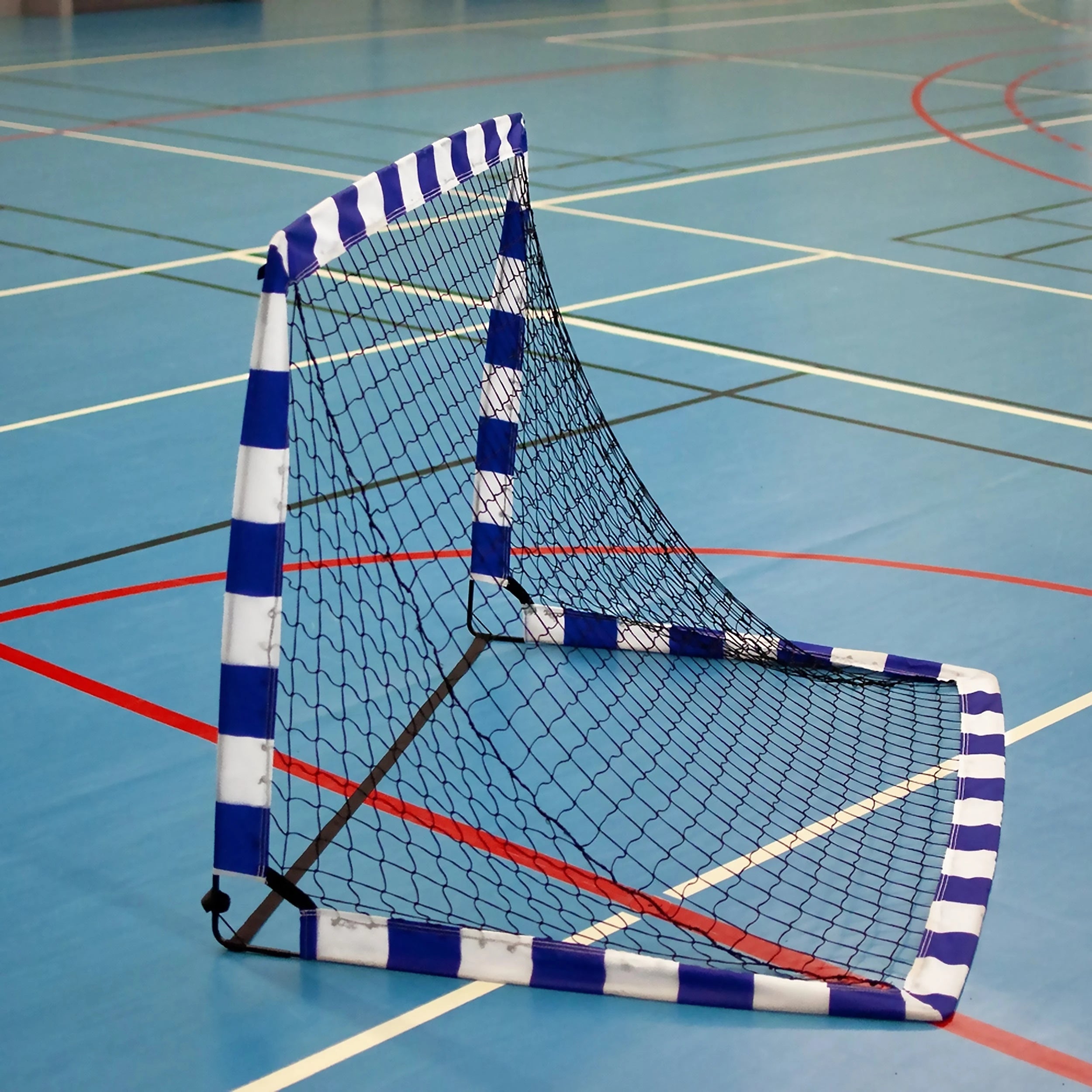 Ein Paar Pop Up Handballkäfige 1,4 x 1m - mit Aufbewahrungstasche